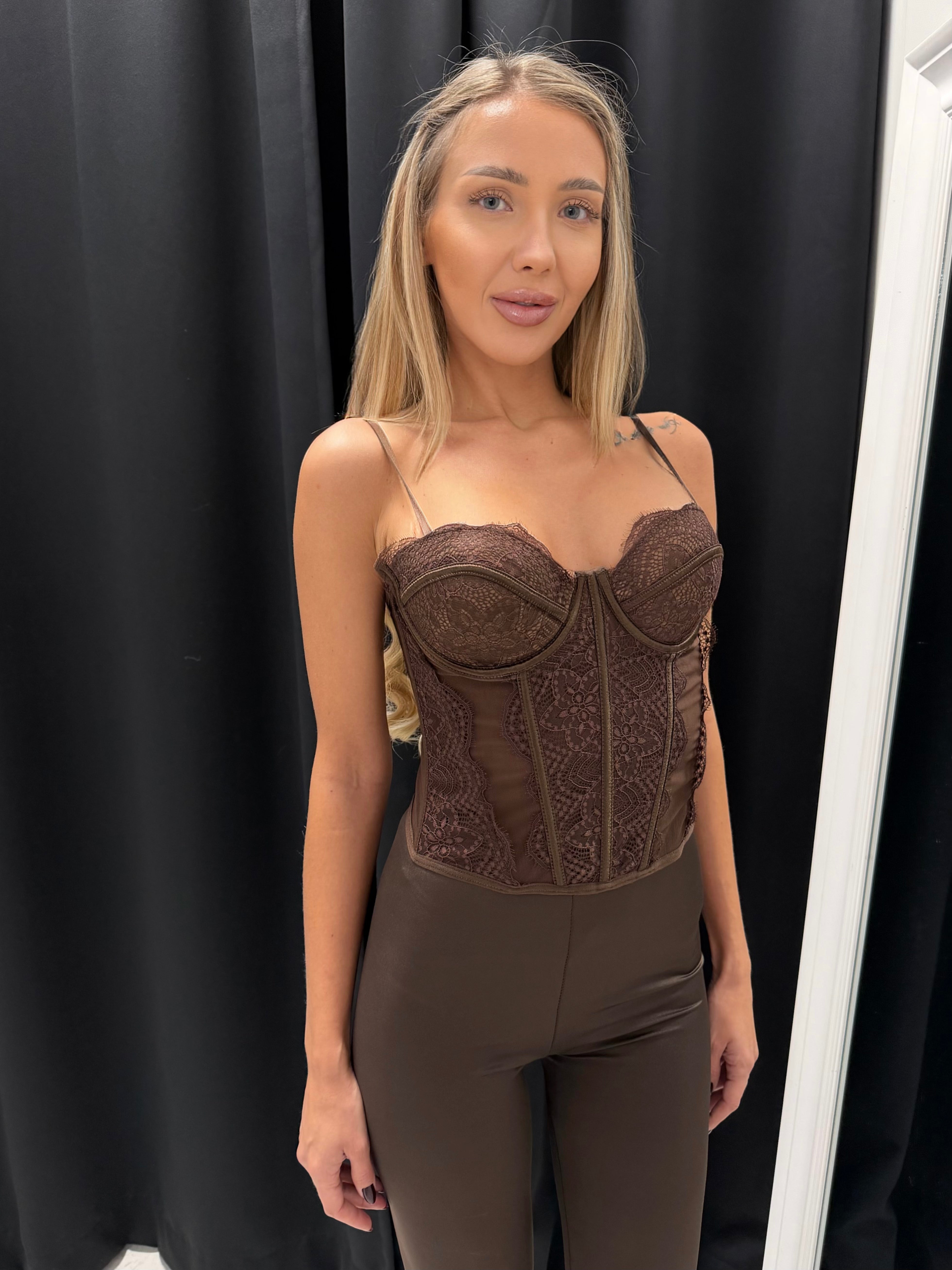 NOVA CURVE NUDE – bodycon dress in beige